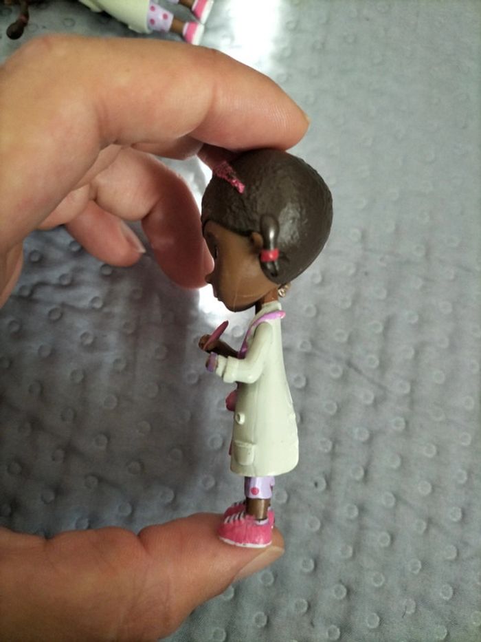 Lot figurines docteur la peluche - photo numéro 15