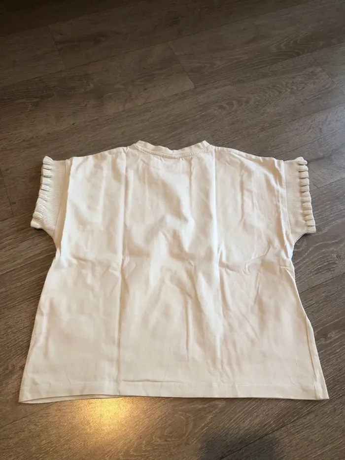 Zara tee-shirt gris clair taille 9/10 ans excellent état - photo numéro 3