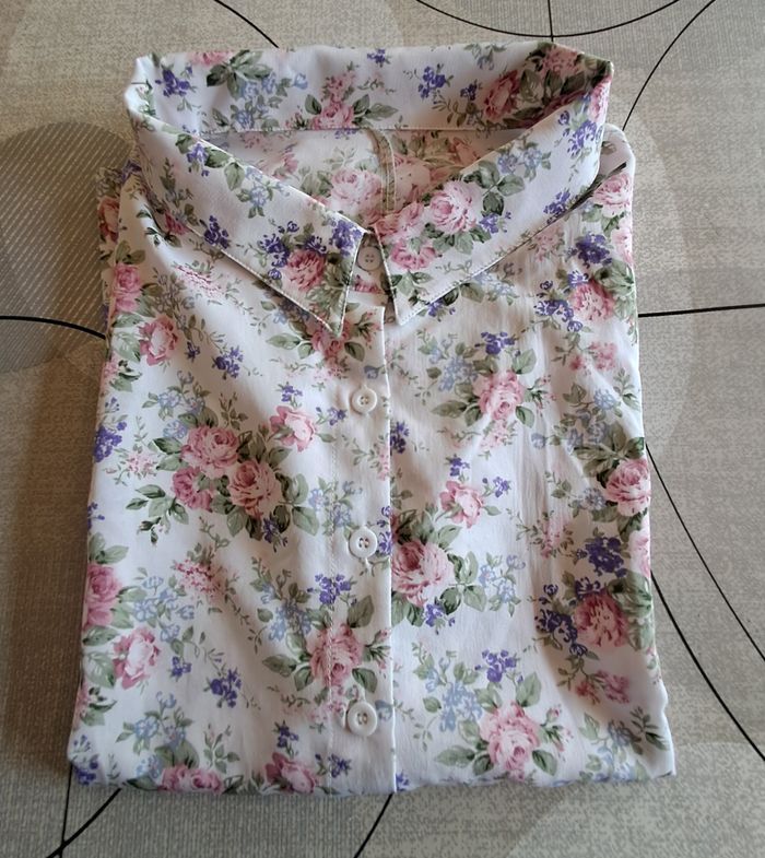 Chemise NEUVE pour femme Taille 4XL - photo numéro 5