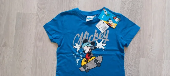 Tee-shirt manches courtes bleu, motif Mickey, marque Disney, taille 3 ans, neuf avec étiquette. - photo numéro 5