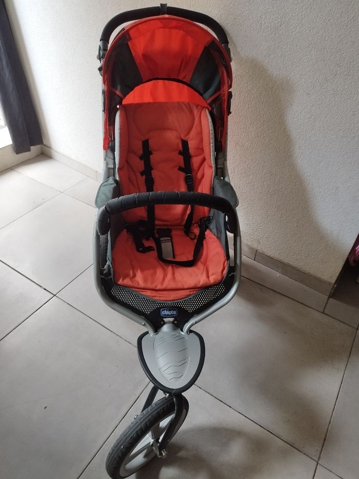 Poussette Chico 3 en 1 - photo numéro 8