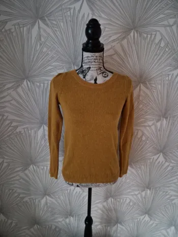Joli pull col rond C&A taille 36