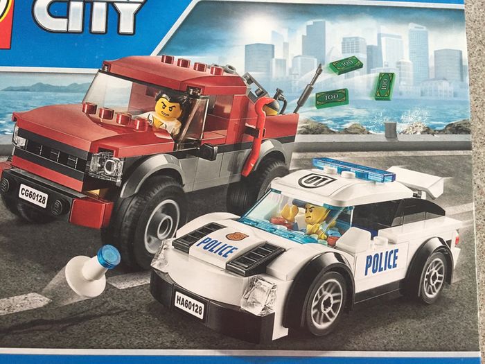 Boîte lego City Neuve 60128 - photo numéro 15