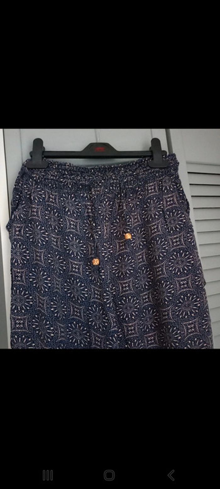 Pantalon fluide et confortable bleu et blanc - photo numéro 2