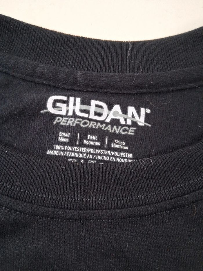 Tee-shirt Gildan taille S - photo numéro 3
