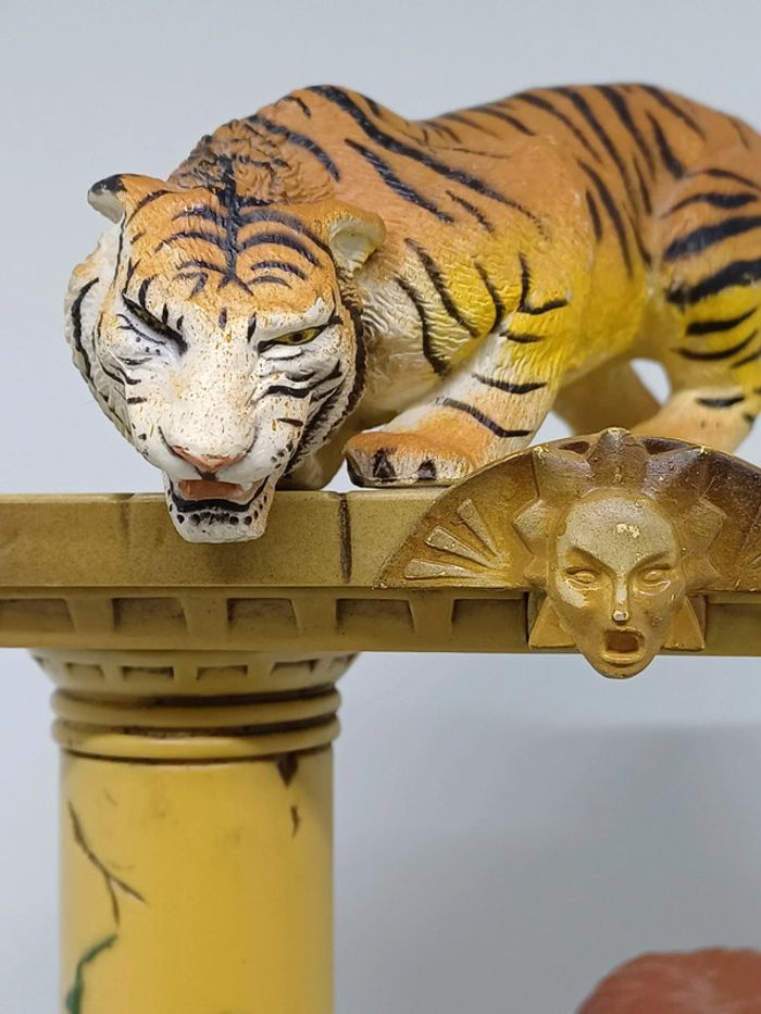 Rare Lara Croft Tomb Raider_Encounters Savage Bengal Tiger Figurine Playmates - photo numéro 4