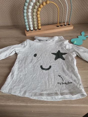 Sous pull neuf sans étiquette 9 mois