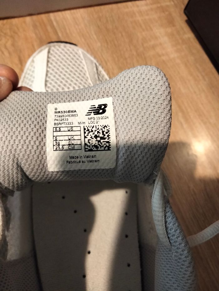 New balance 530 blanche et grise T38 - photo numéro 4