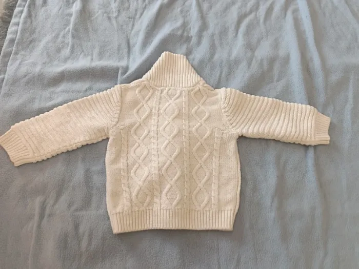 Gilet Blanc Kiabi 18mois porte 1fois - photo numéro 6