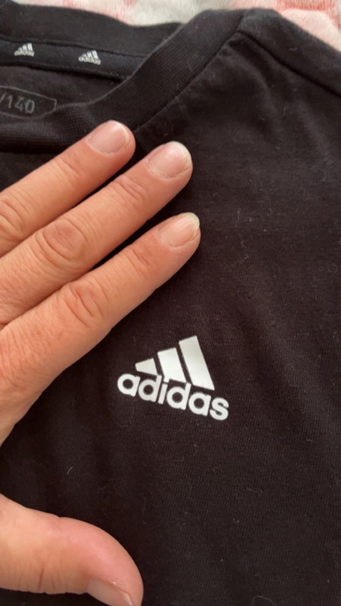 Teeshirt 9/10 ans - photo numéro 2