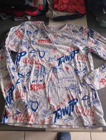 T-shirt manche longue 11 12 ans