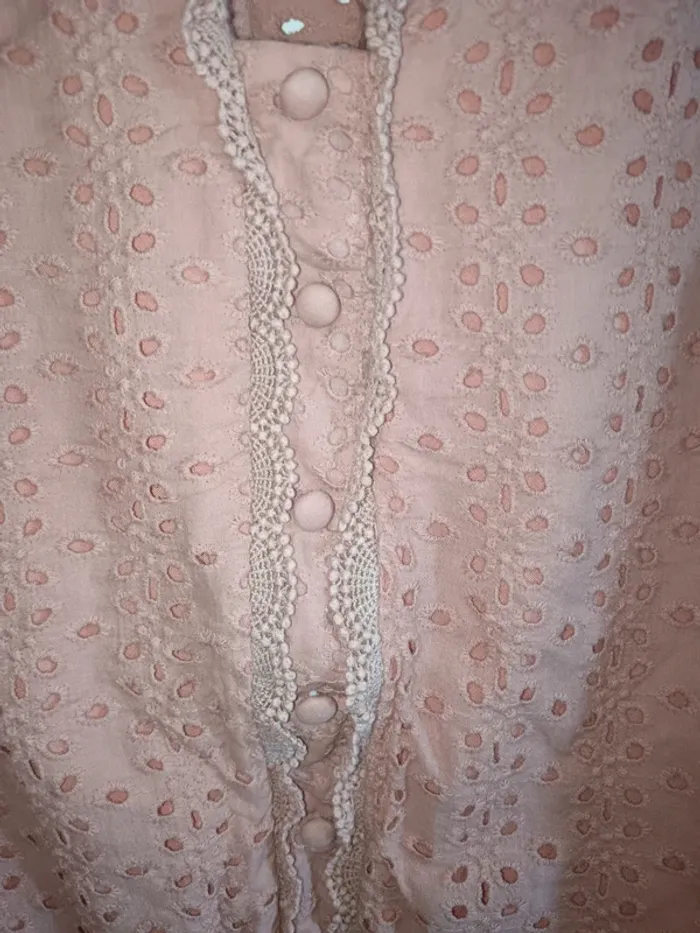 Blouse broderie - photo numéro 4
