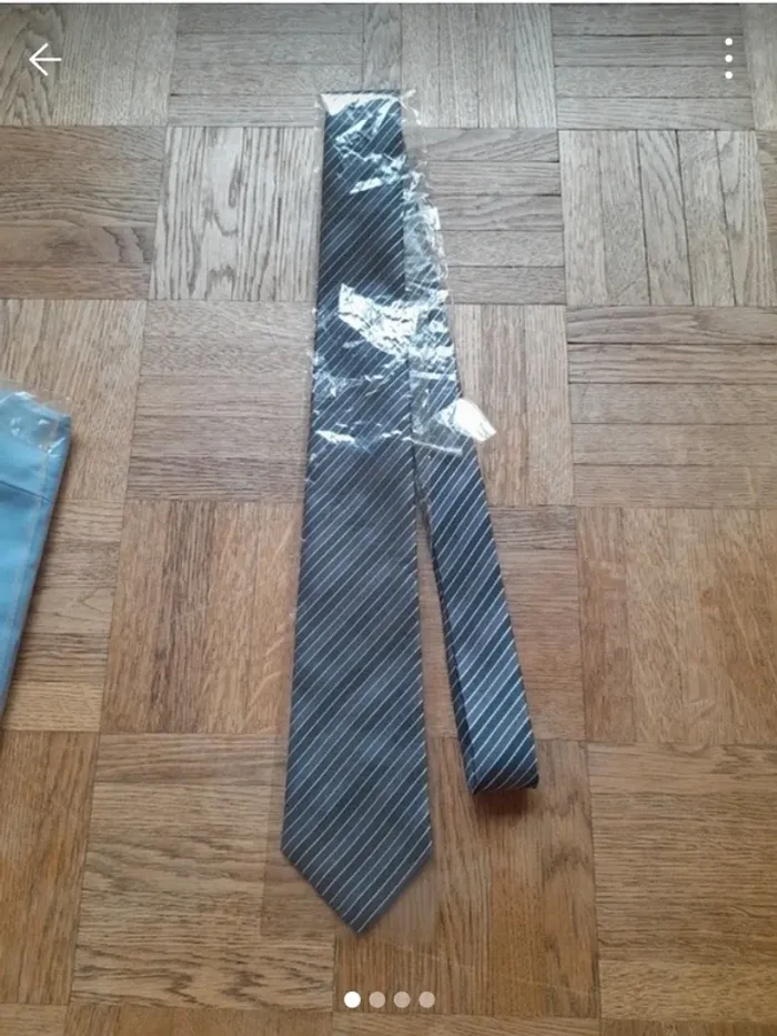 Chemise + cravate - photo numéro 2