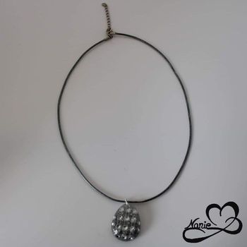 Pendentif en résine, transparent, damier