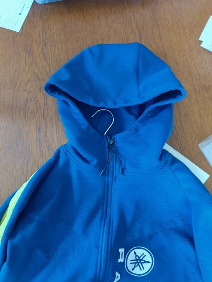 Veste bleue à capuche Yamaha S - photo numéro 3