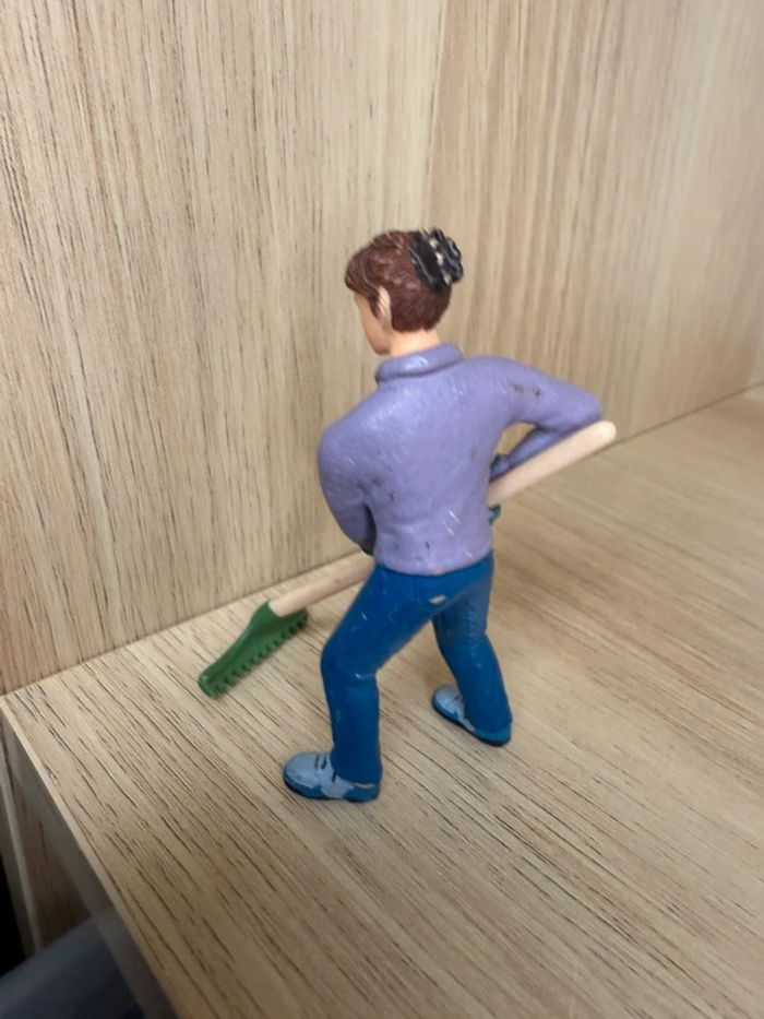 Figurine fermière schleich - photo numéro 2