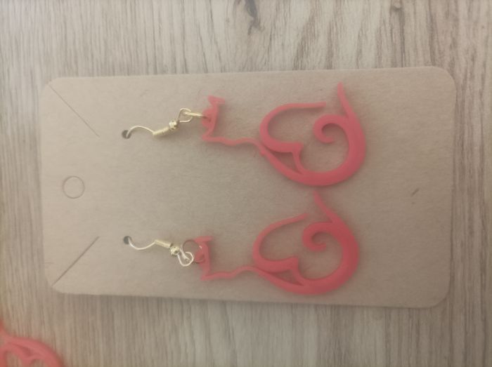 Boucle d'oreille chat coeur