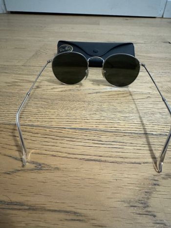 Ray-Ban solaires - photo numéro 4