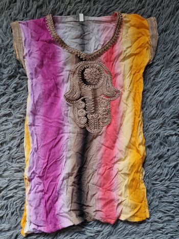 Robe orientale avec main de Fatma 2ans