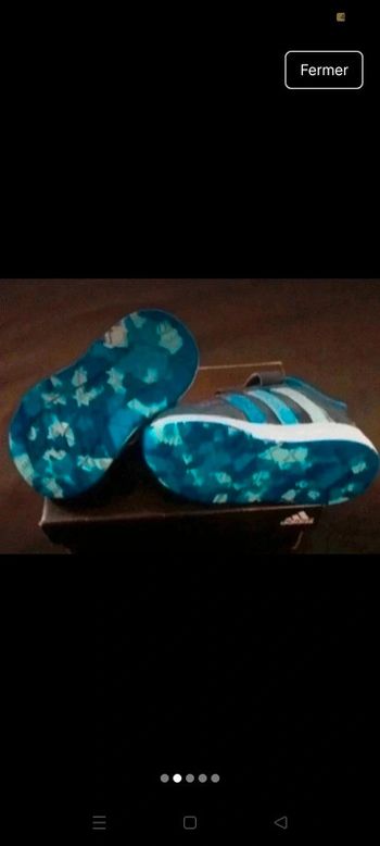 Chaussures pour bébé Basket a skratchs Adidas taille 20