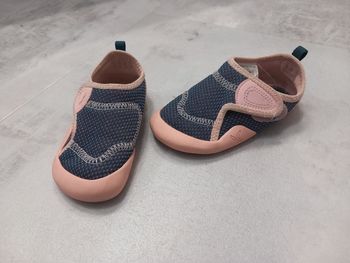 Chaussons fille baby gym T24-25