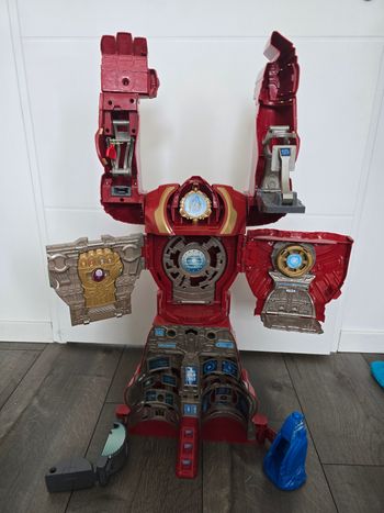 Avengers Infinity War-Quartier général Hulkbuster