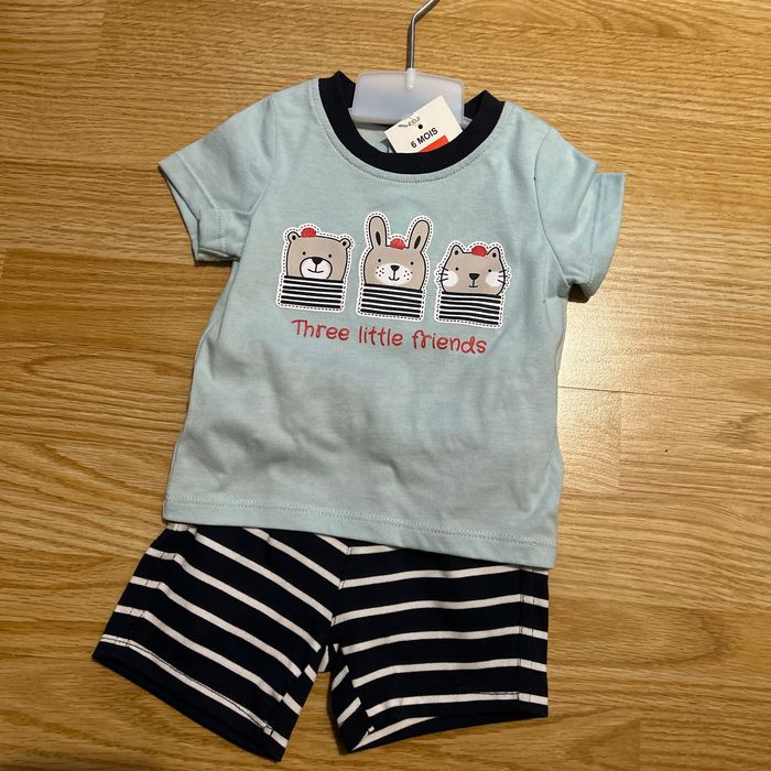 Ensemble short & t-shirt