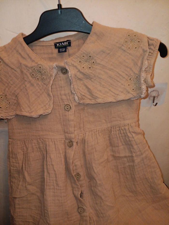 Robe 3 ans 94 cm 36 mois kiabi en gaze de coton quelques tirailles - photo numéro 2