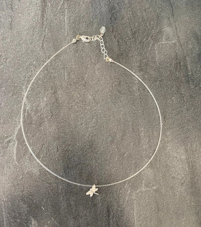 Neuf collier et pendentif moa