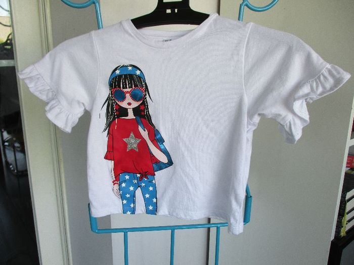 tee-shirt