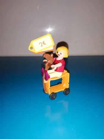 Thème* Enfant & accessoire / cheval à bascule