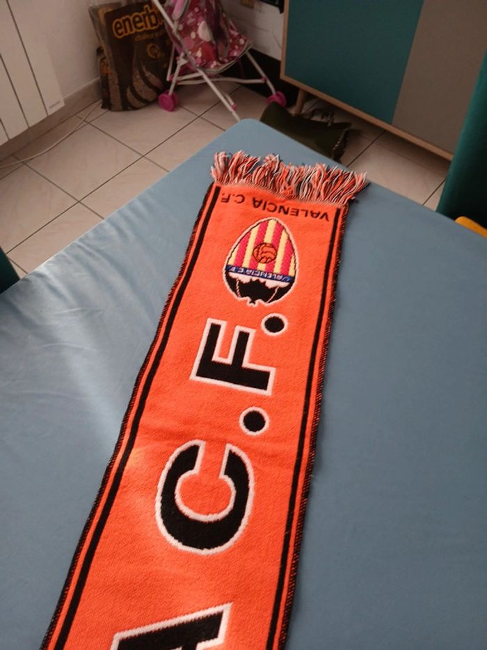 Écharpe foot FC Valence Espagne espana - photo numéro 4