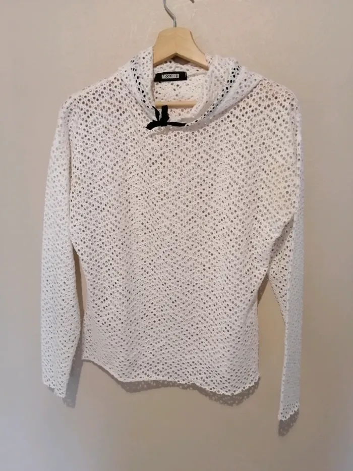 Sweat original à capuche ajouré Missguided blanc 36
