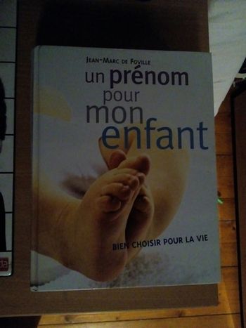 Livre un prénom pour mon enfant
