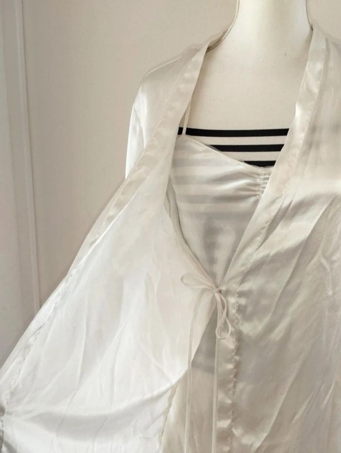 Peignoir kimono en satin ivoire taille L - photo numéro 5