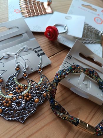 Lot de bijoux pinces cheveux 