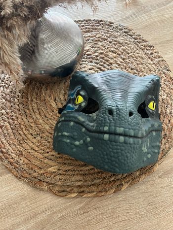 Masque dinosaures
