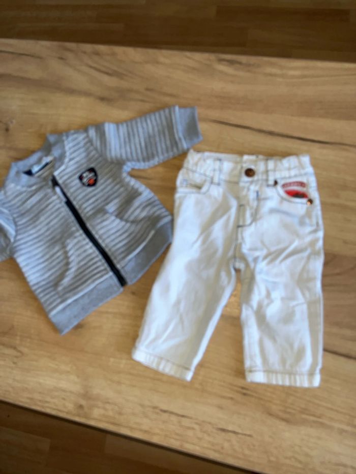 Ensemble jeans et gilet - photo numéro 2