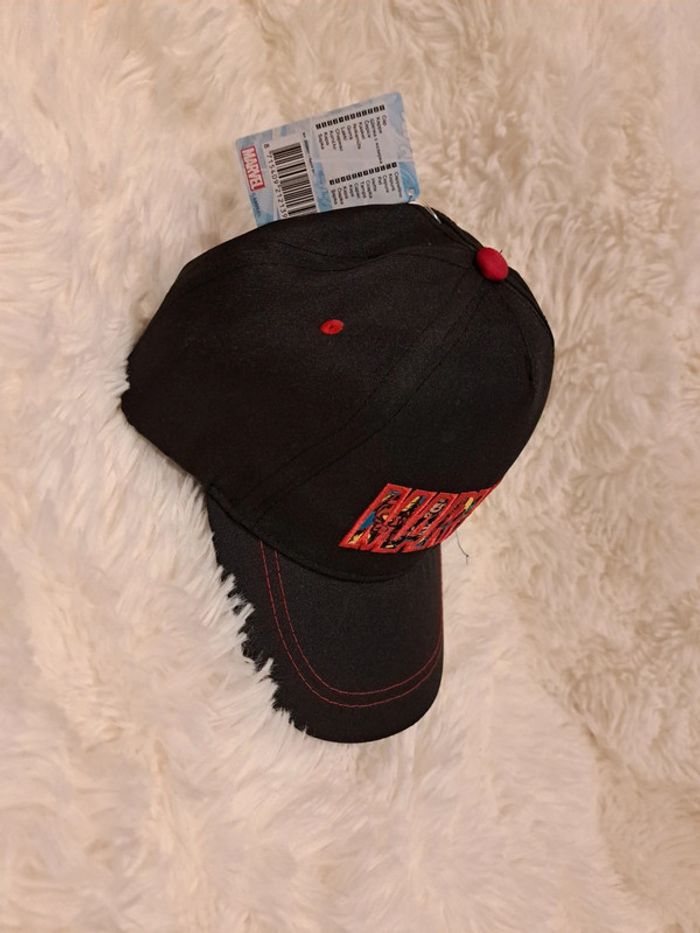 Casquette - photo numéro 2