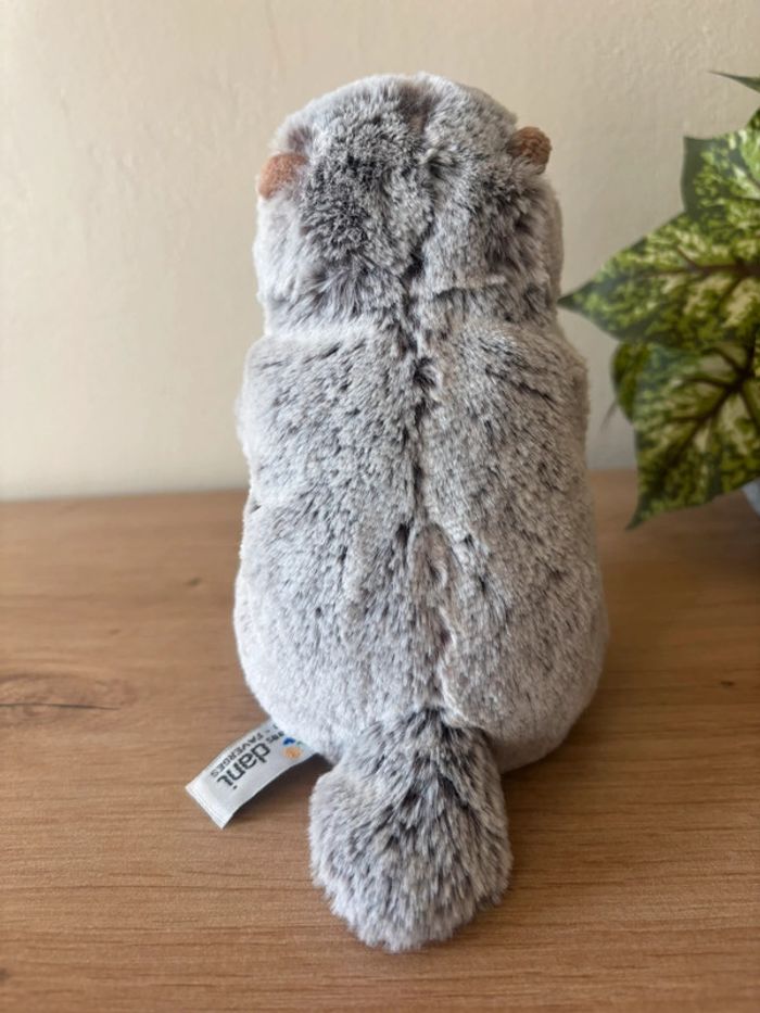 Neuf doudou marmotte gris blanc marron créations Dani - photo numéro 3