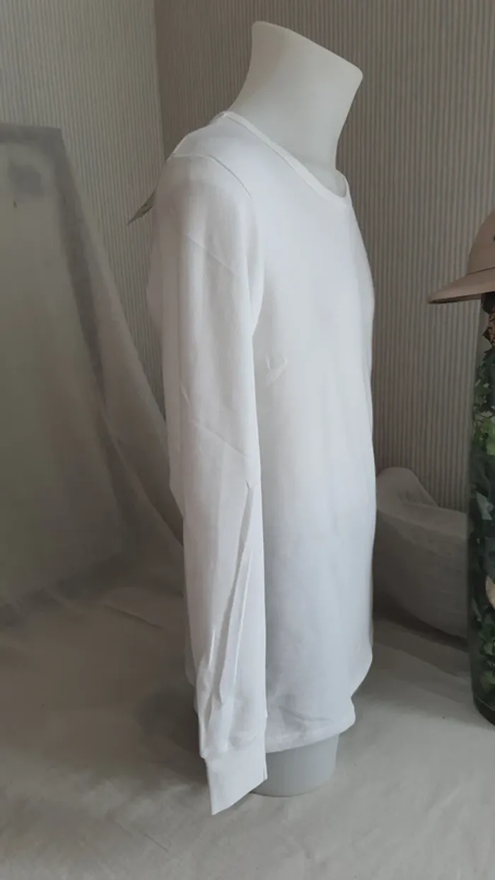 Tee-shirt tribothermic blanc "Hekla par Lemahieu" taille5/ XL neuf - photo numéro 3