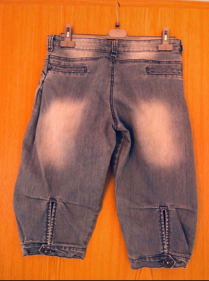 Bermuda jeans 42 - photo numéro 2