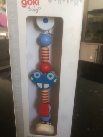 Attache sucette goki baby 