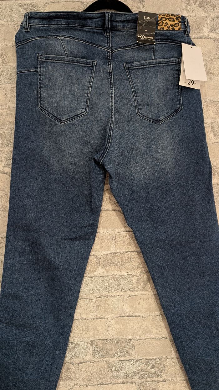 Pontalon jeans taille haute - photo numéro 3