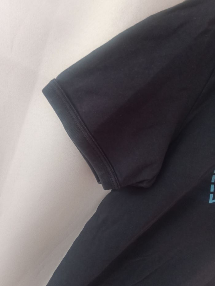 Tee Shirt manches courtes homme taille S Guess - photo numéro 4