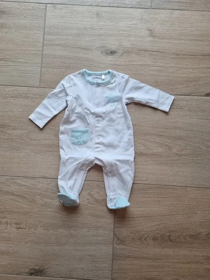 Pyjama 3mois TBE
