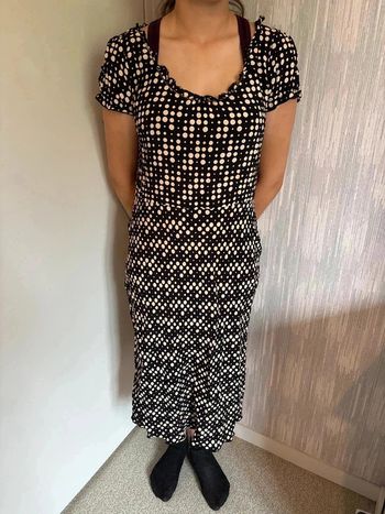 Robe à pois noire taille 44 marque autre ton•