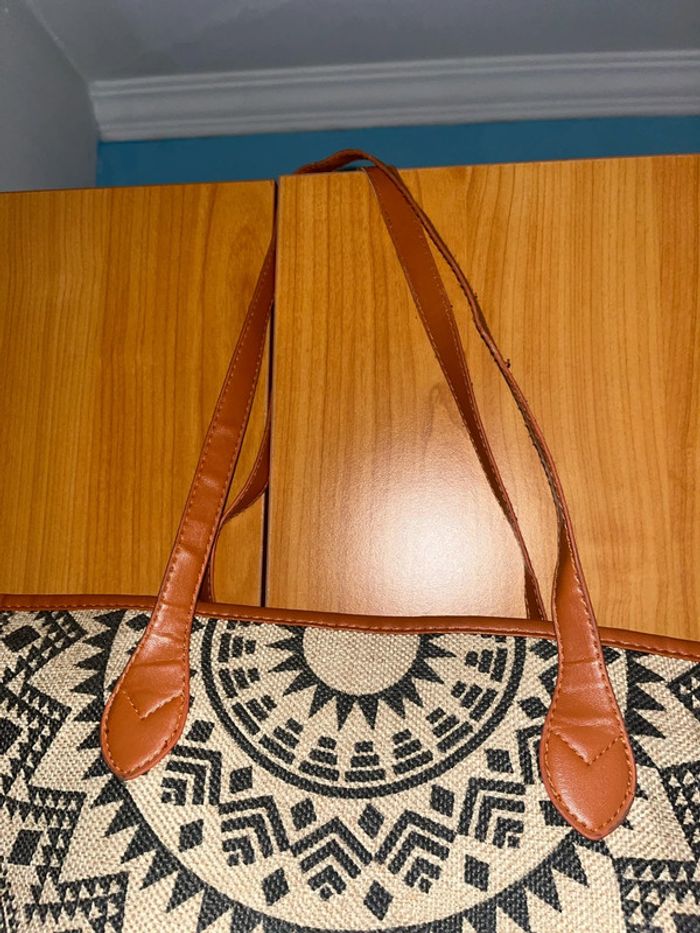 Sac à main blanc avec motif (moyen) - photo numéro 3