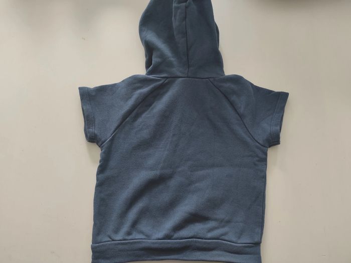 Pull manche courte tao 12mois tbe - photo numéro 4