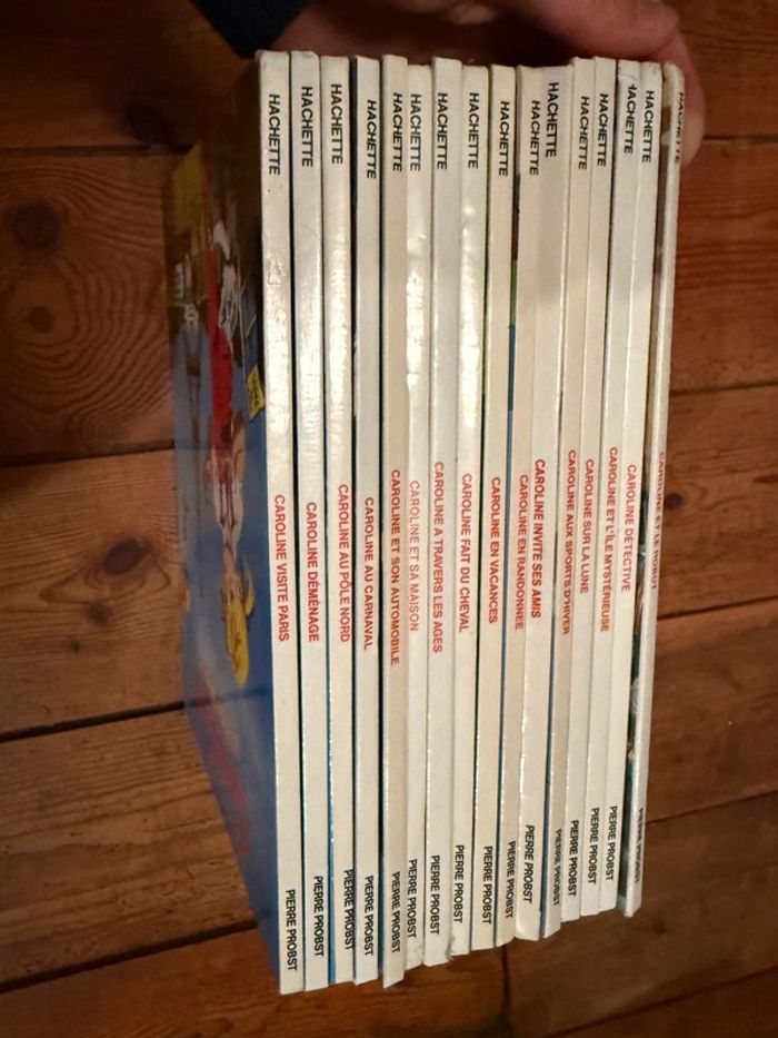 BE - blanc vintage - Lot de 16 livres bd albums Caroline Pierre Probst - photo numéro 8